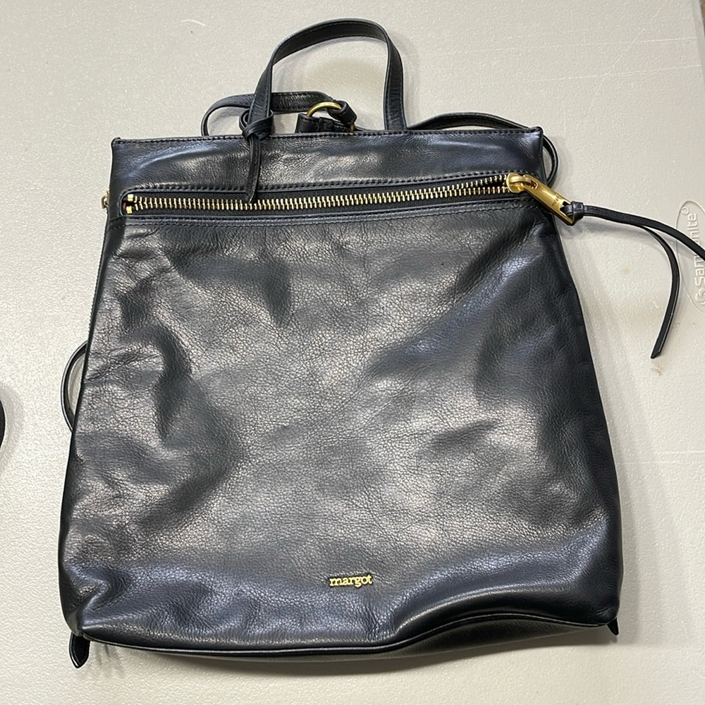 Margot Sleek Backpack